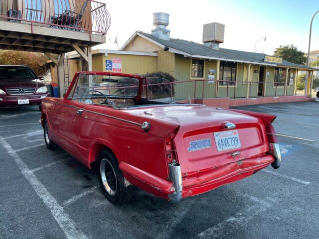 Triumph Herald 1963 image number 10