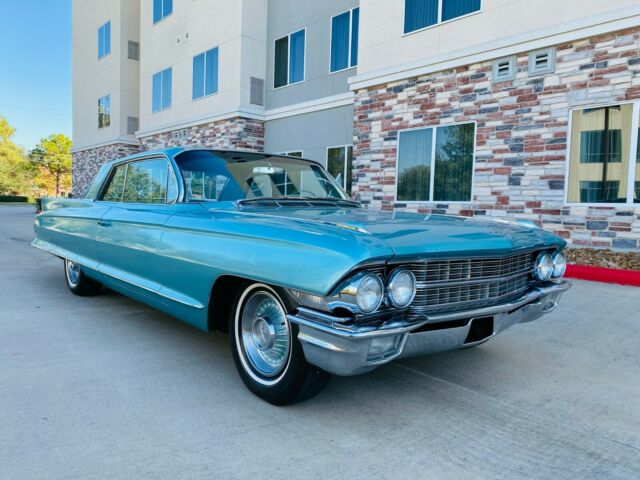 Cadillac DeVille 1962 image number 1