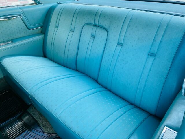 Cadillac DeVille 1962 image number 21