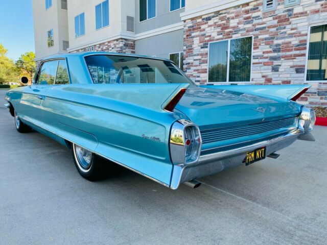 Cadillac DeVille 1962 image number 31