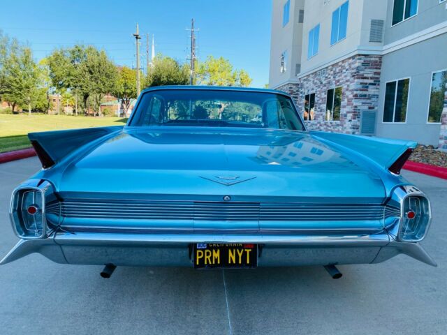 Cadillac DeVille 1962 image number 33