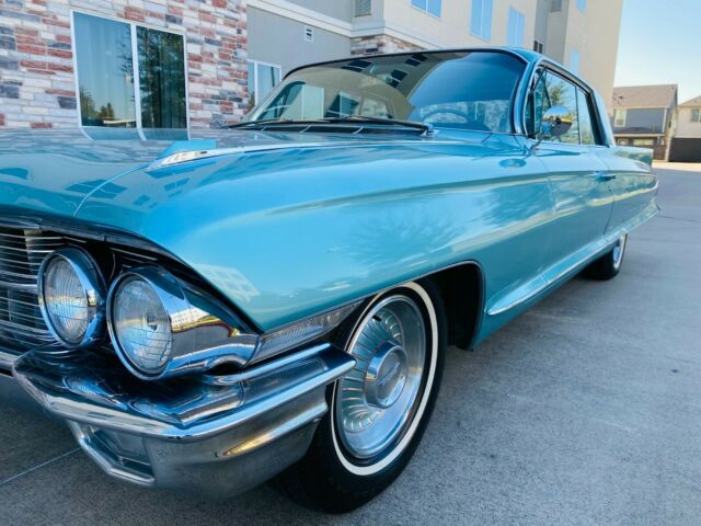 Cadillac DeVille 1962 image number 35
