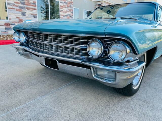 Cadillac DeVille 1962 image number 36