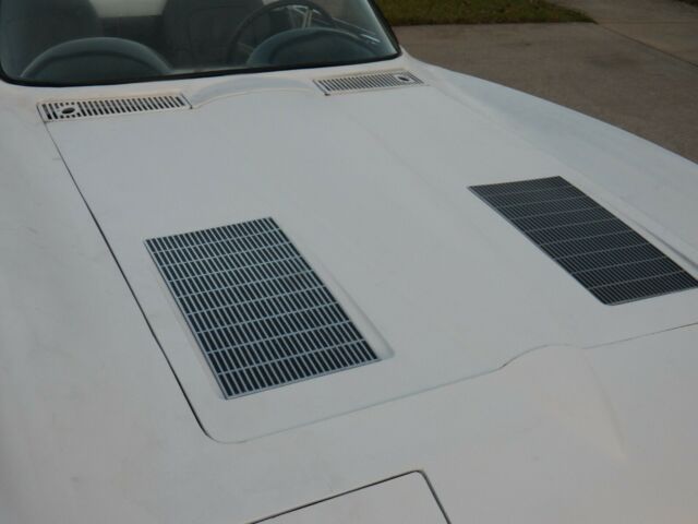 Chevrolet Corvette 1963 image number 8