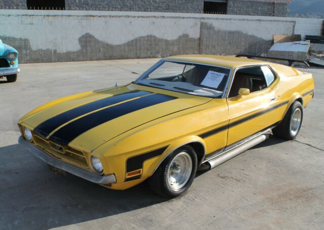 Ford Mustang 1972 image number 2