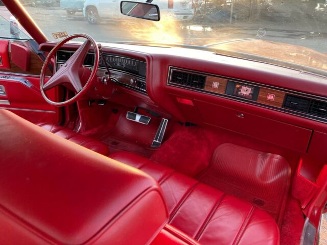 Cadillac DeVille 1973 image number 39