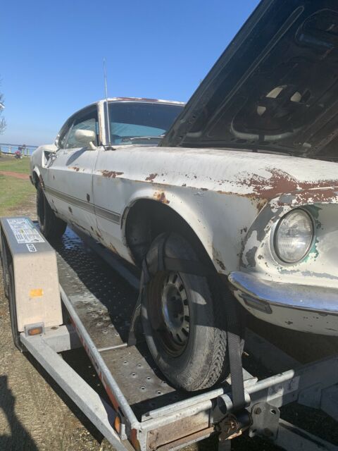 Ford Mustang Cobra Jet 1969 image number 26