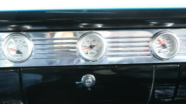Chevrolet Bel Air/150/210 1956 image number 11