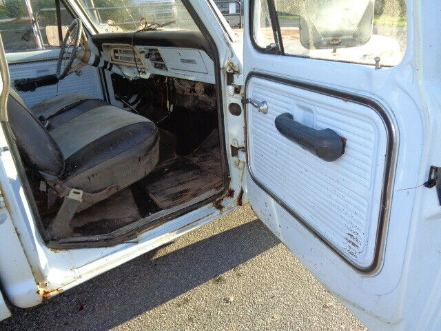 Ford F-100 1968 image number 11