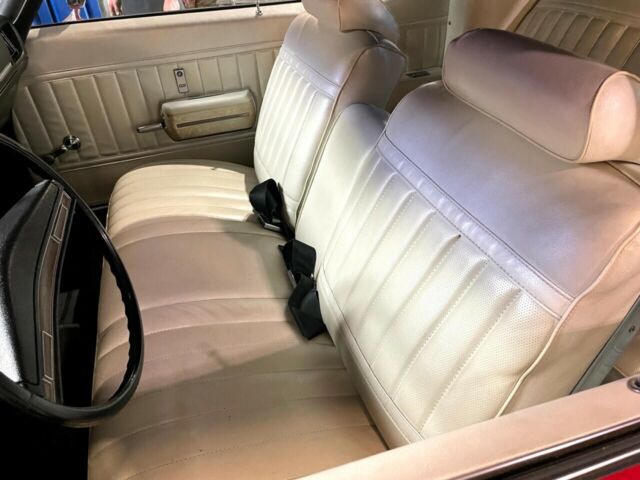 Buick Skylark 1971 image number 25