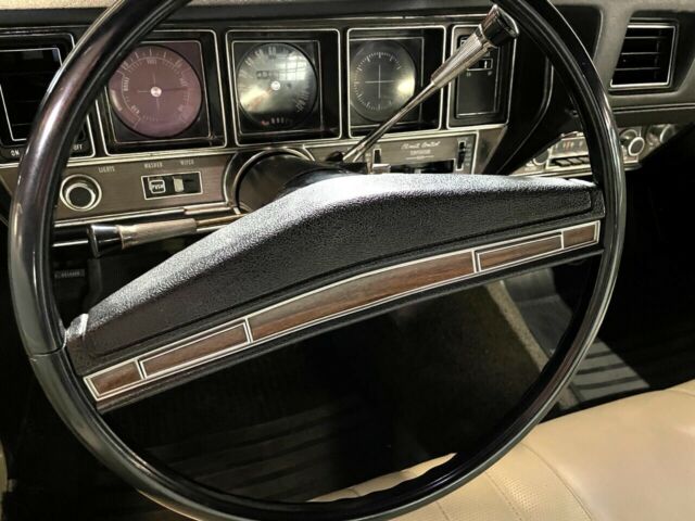 Buick Skylark 1971 image number 7