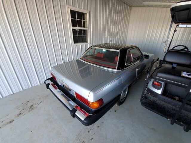 Mercedes-Benz 450SL 1976 image number 27