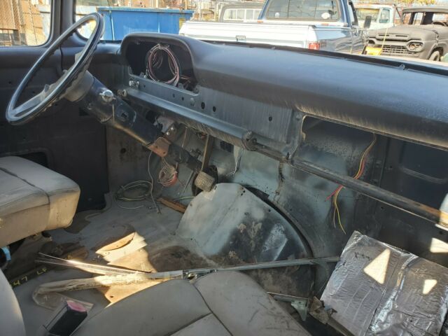 Ford F-250 1960 image number 24