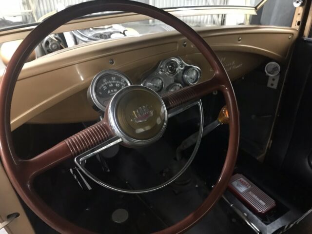 Ford Model A 1930 image number 19