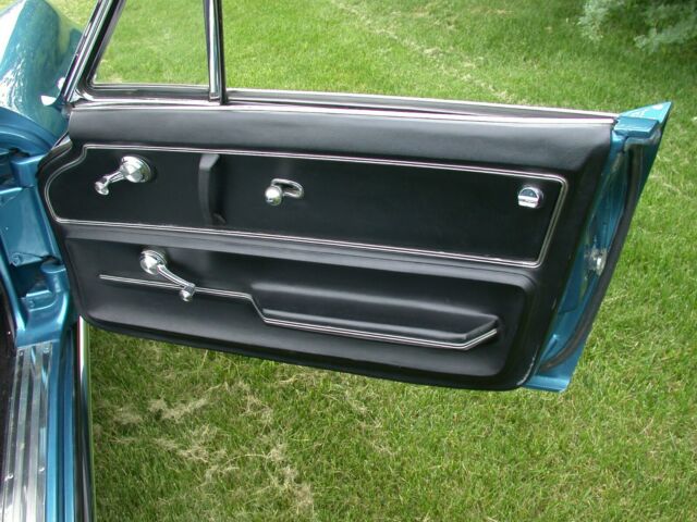 Chevrolet Corvette 1965 image number 42