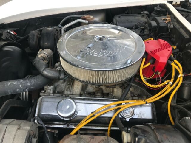 Chevrolet Corvette 1976 image number 42