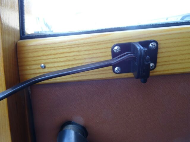 Morris Minor 1960 image number 10