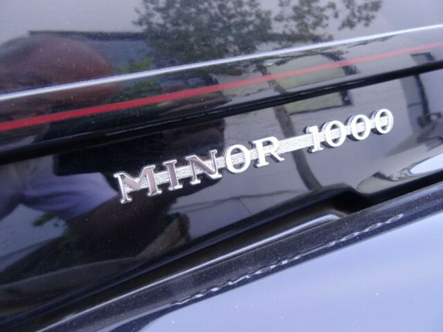 Morris Minor 1960 image number 23
