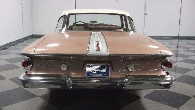 Plymouth Fury 1961 image number 11