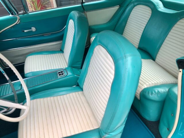 Ford Thunderbird 1959 image number 11