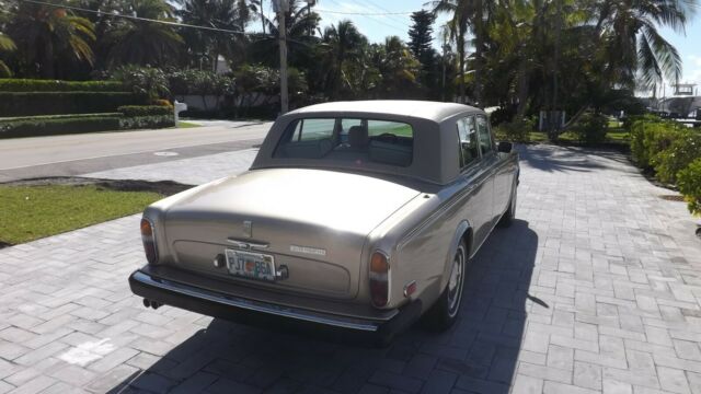 Rolls-Royce Wraith 1978 image number 8