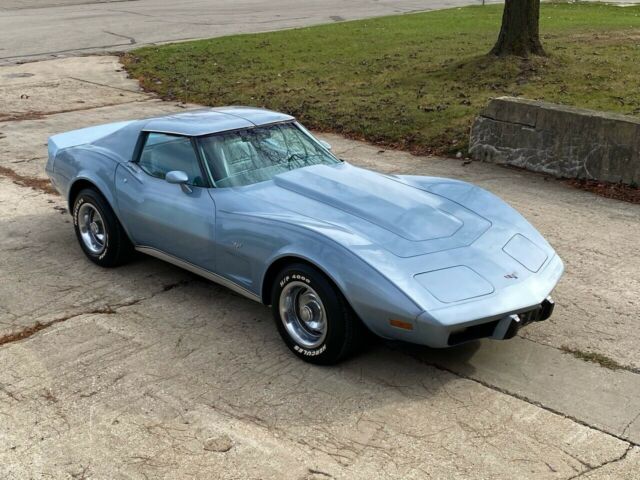 Chevrolet Corvette 1977 image number 30