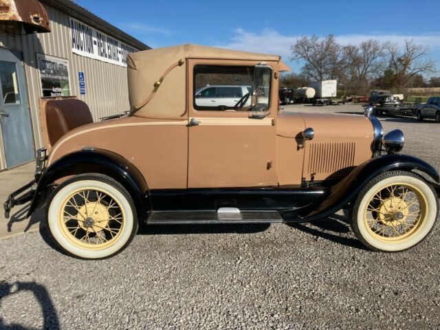 Ford Model A 1928 image number 5