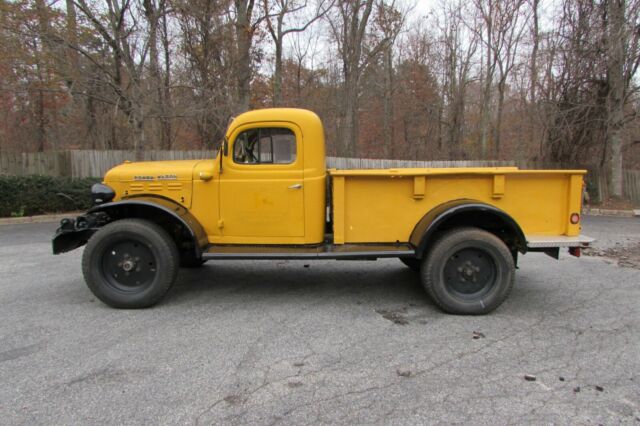 Dodge Power Wagon 1946 image number 1