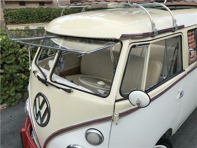 Volkswagen Bus/Vanagon 1969 image number 1