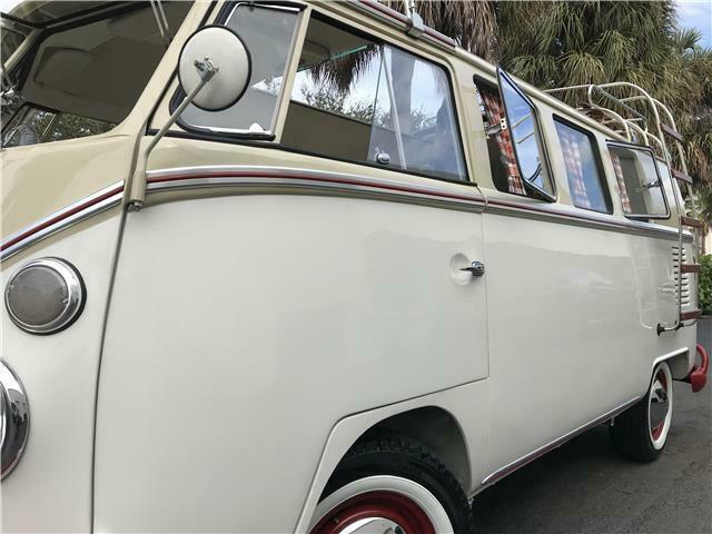 Volkswagen Bus/Vanagon 1969 image number 3