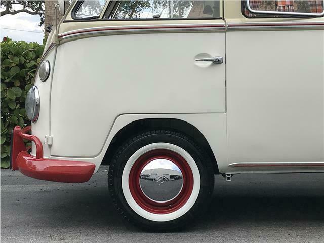 Volkswagen Bus/Vanagon 1969 image number 6