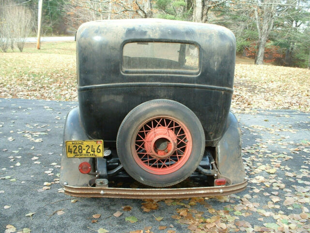 Ford Model B 1932 image number 2