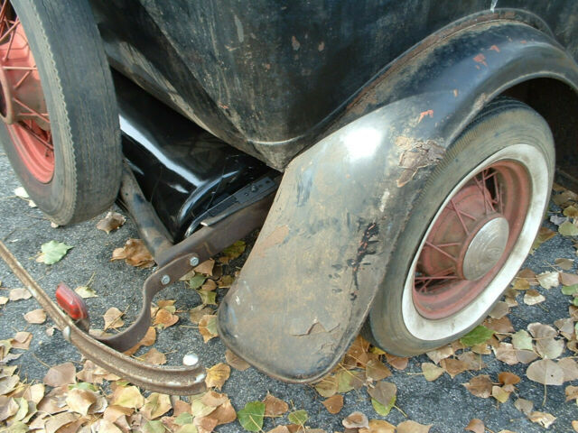Ford Model B 1932 image number 32