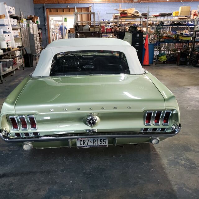 Ford Mustang 4.7 1967 image number 1