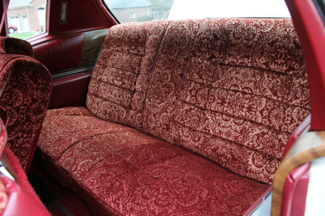 Cadillac Eldorado 1975 image number 22