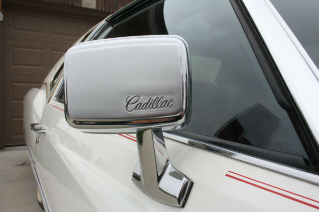 Cadillac Eldorado 1975 image number 4