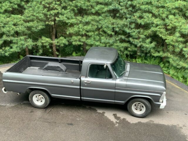Ford F-100 1968 image number 0