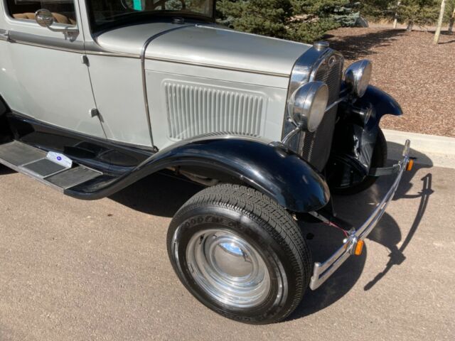 Ford Model A 1930 image number 15
