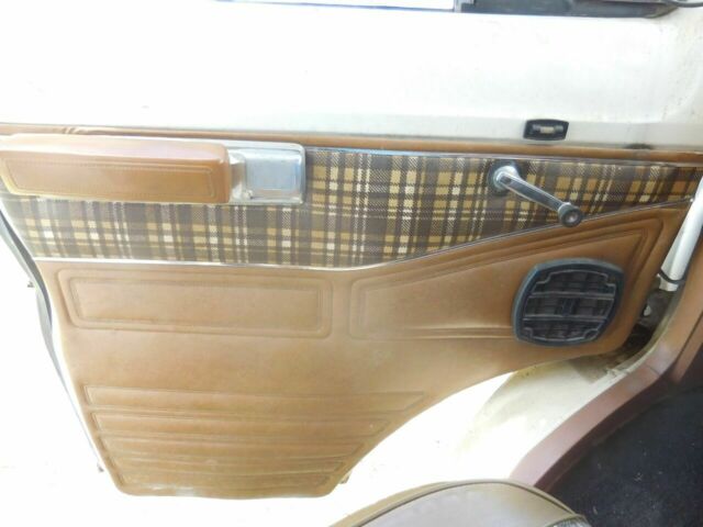 Dodge Sportsman 1978 image number 35