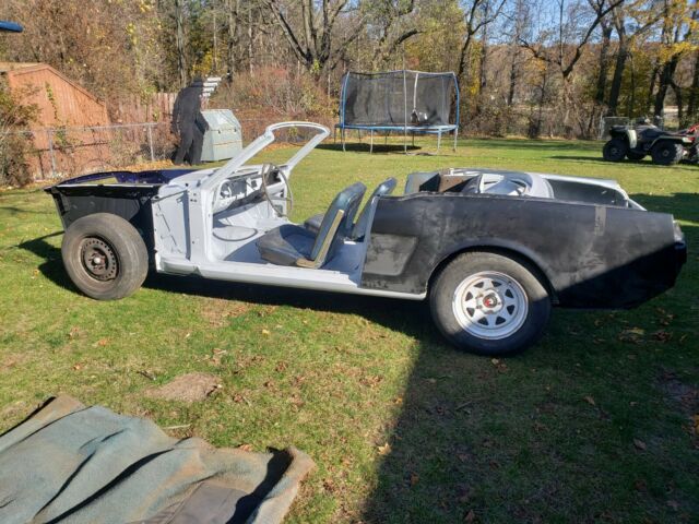 Ford Mustang 1965 image number 0