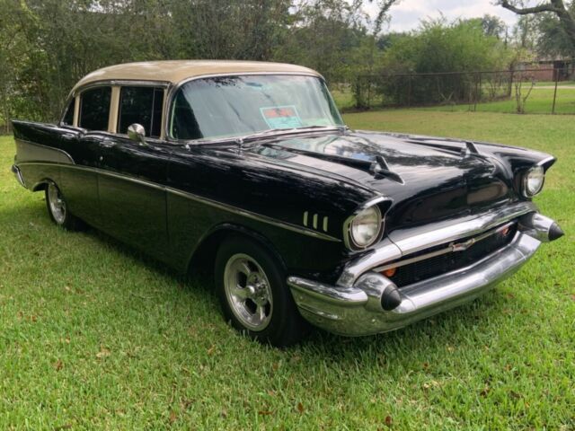 Chevrolet Bel Air/150/210 1957 image number 1