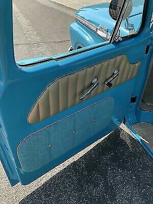 Ford F100 Custom not a ratrod not chopped 1964 image number 25