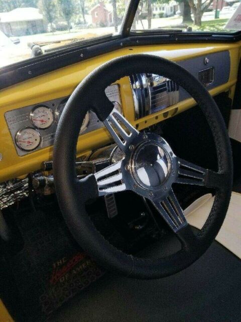 Chevrolet Master Deluxe 1939 image number 2