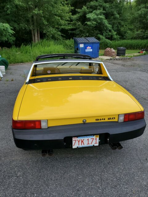 Porsche 914 1975 image number 2