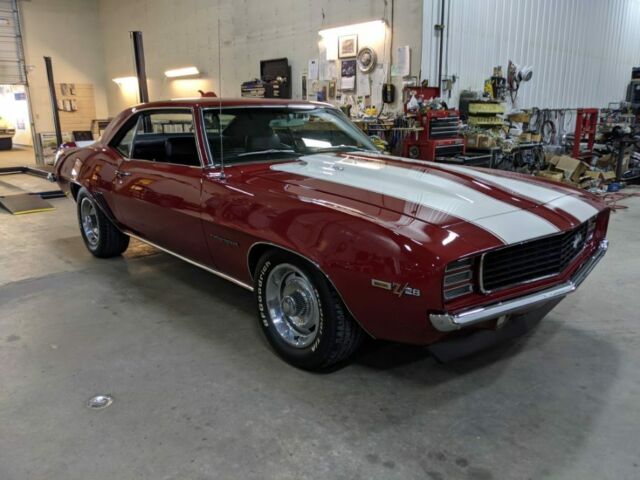 Chevrolet Camaro 1969 image number 2