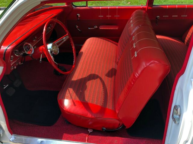 Chevrolet Bel Air/150/210 1962 image number 14