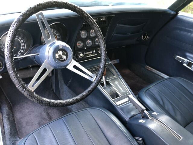 Chevrolet Corvette 1974 image number 12