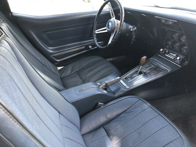 Chevrolet Corvette 1974 image number 35