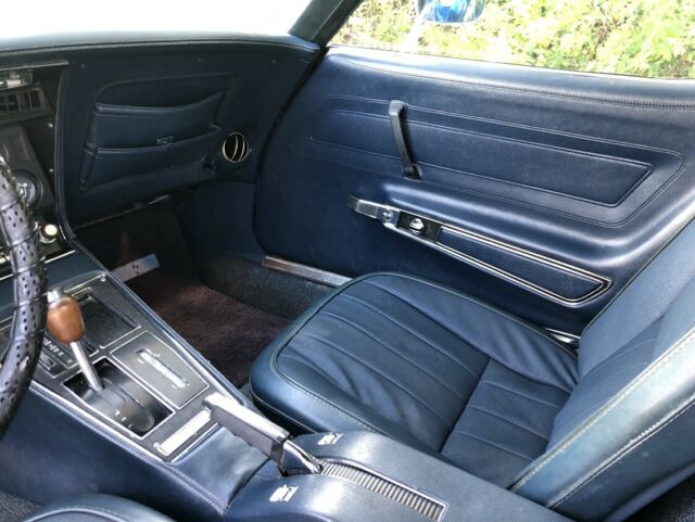 Chevrolet Corvette 1974 image number 36