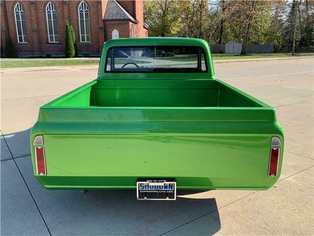 Chevrolet C-10 1970 image number 11